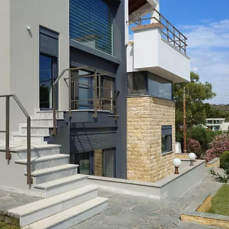 Villa Stadi *